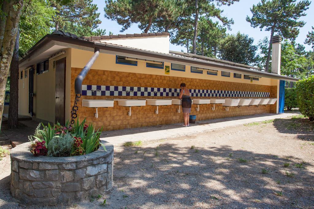 Camping Village Mare Pineta Sistiana Exterior foto